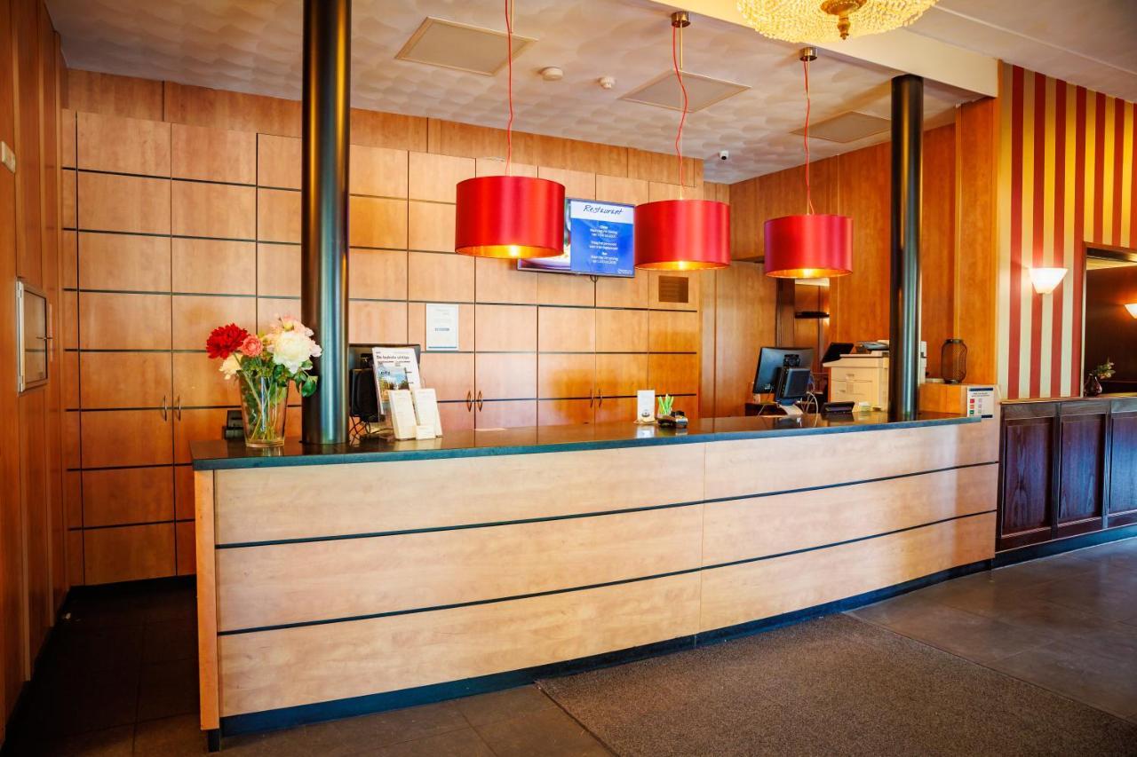 บาสเตียน โฮเต็ล อะเปลดอร์น เฮ็ท ลู Hotel อาเพลดอร์น ภายนอก รูปภาพ