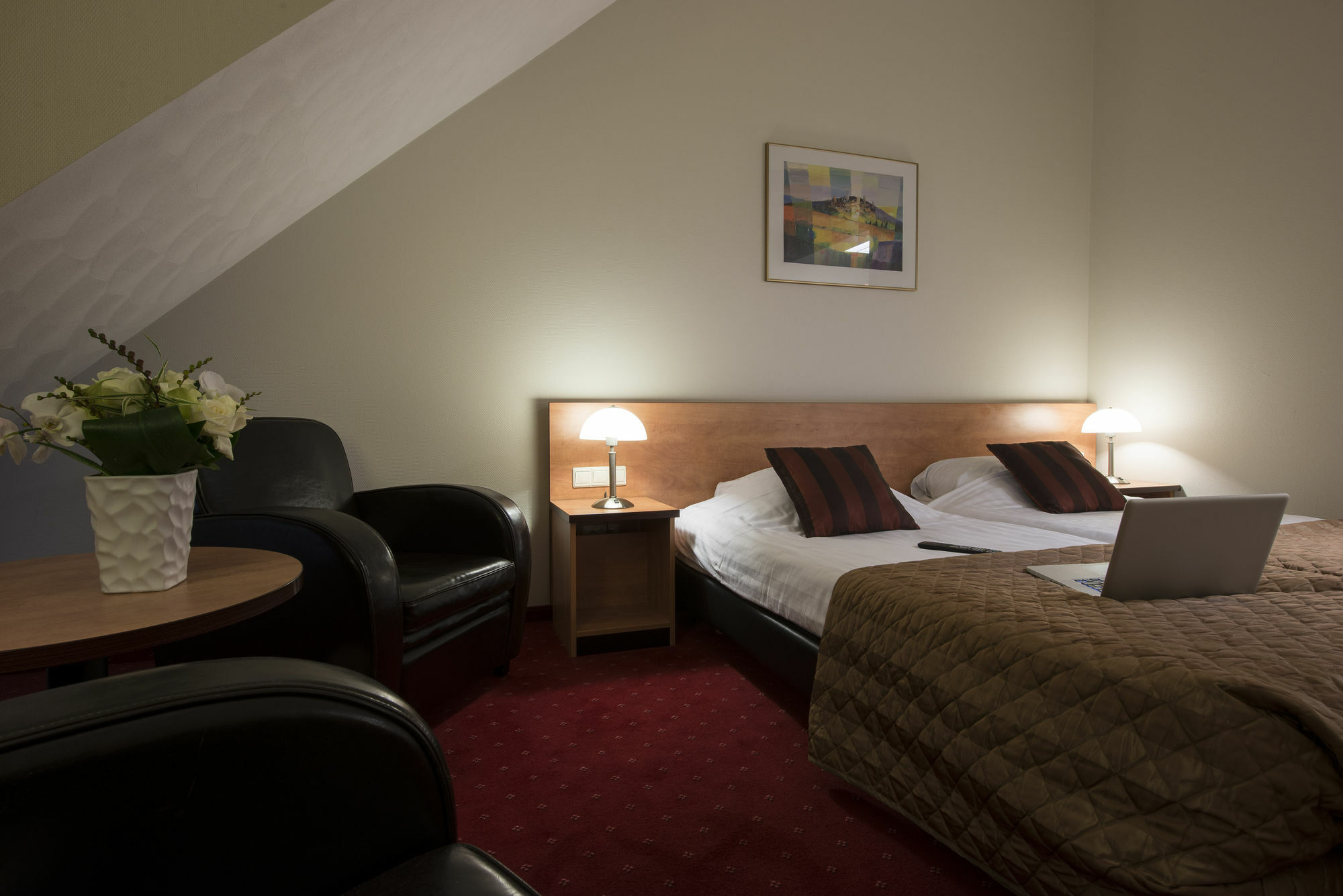 บาสเตียน โฮเต็ล อะเปลดอร์น เฮ็ท ลู Hotel อาเพลดอร์น ภายนอก รูปภาพ