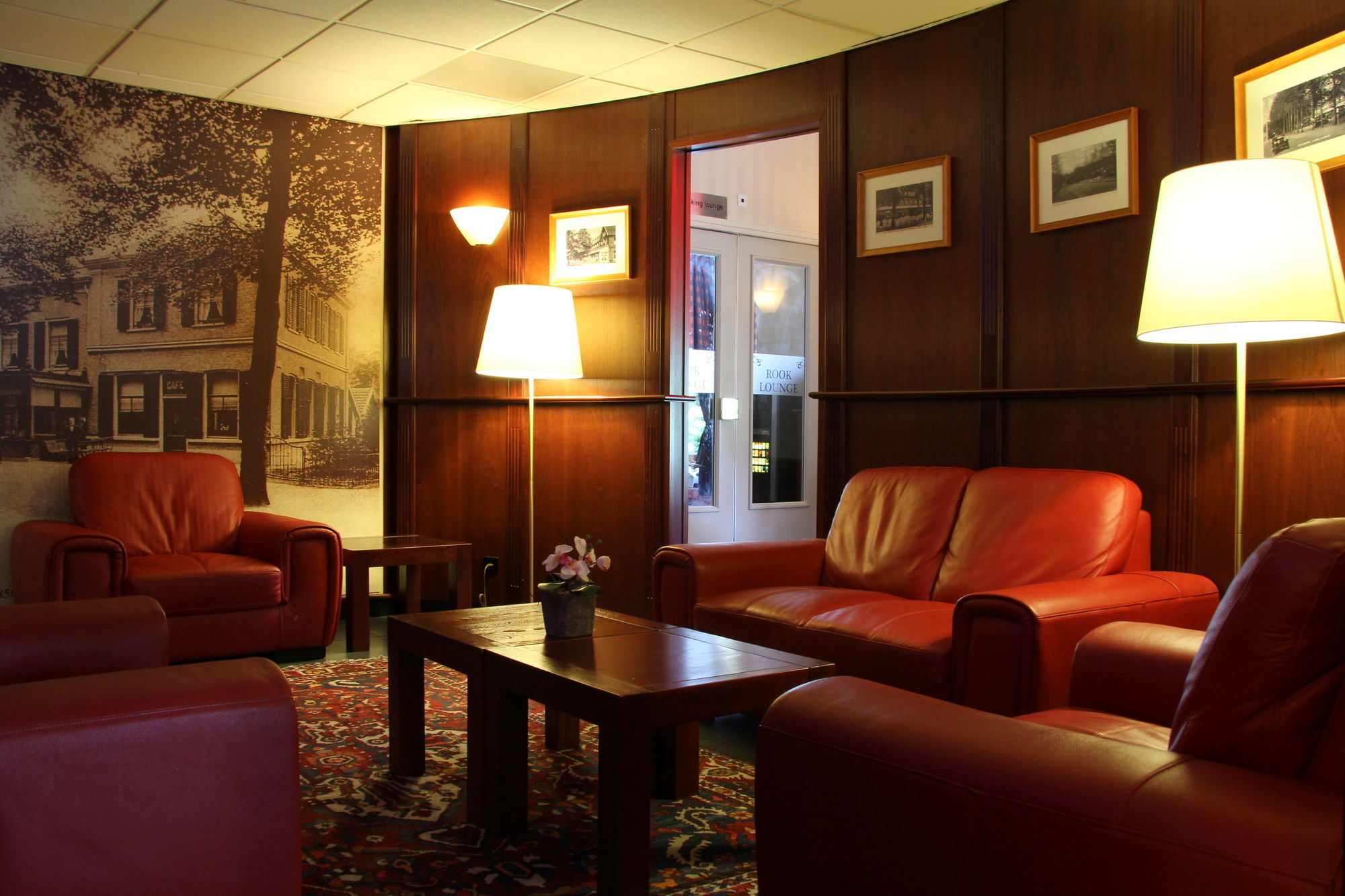 บาสเตียน โฮเต็ล อะเปลดอร์น เฮ็ท ลู Hotel อาเพลดอร์น ภายนอก รูปภาพ