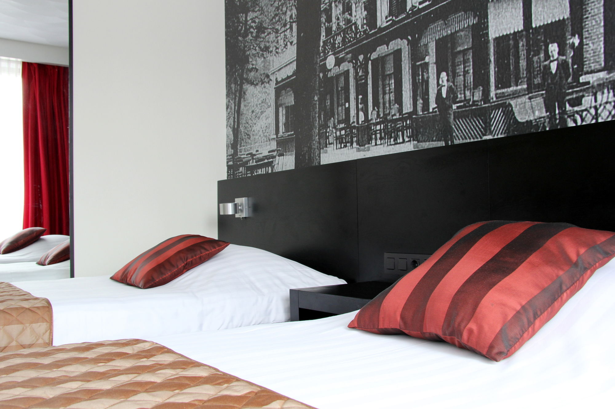 บาสเตียน โฮเต็ล อะเปลดอร์น เฮ็ท ลู Hotel อาเพลดอร์น ภายนอก รูปภาพ